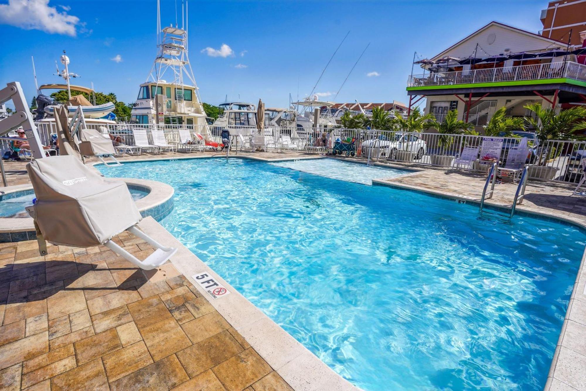 Madeira Bay Resort I 1504 เซนต์พีทบีช ภายนอก รูปภาพ